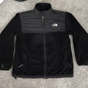 The North Face Fleece Youth  Black Performance Jacket